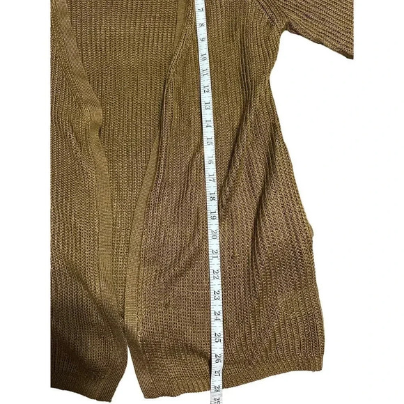 Listicle Cardigan Size Medium Mohair Blend Pockets - Picture 6 of 6